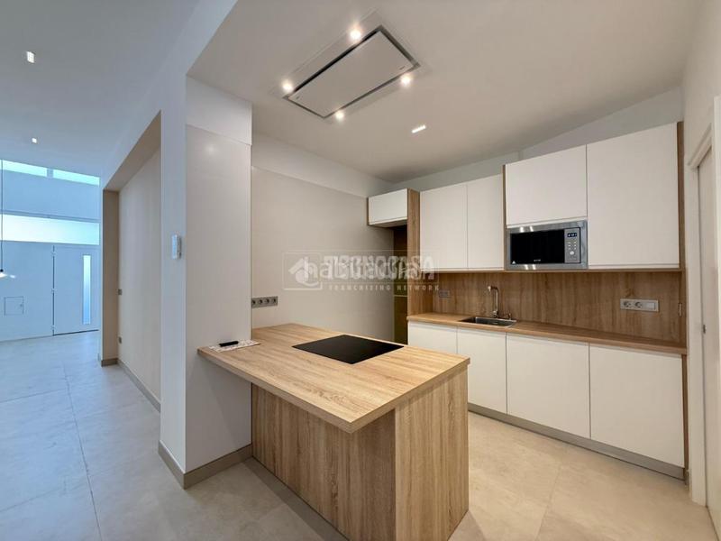 Foto 45693ff2-f9c2-48e1-b017-5f3bff8d2677. Piso  en venta en Pinar del Rey Madrid