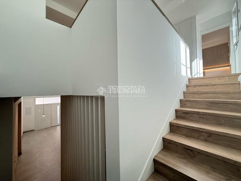 Foto 9595b3fe-7dd5-4c39-99d5-45ee756c9d71. Piso  en venta en Pinar del Rey Madrid