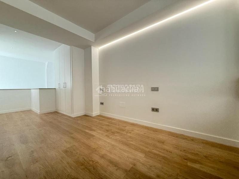 Foto f4fd0e5f-8bce-4d60-a6e0-afb3f8d85756. Piso  en venta en Pinar del Rey Madrid