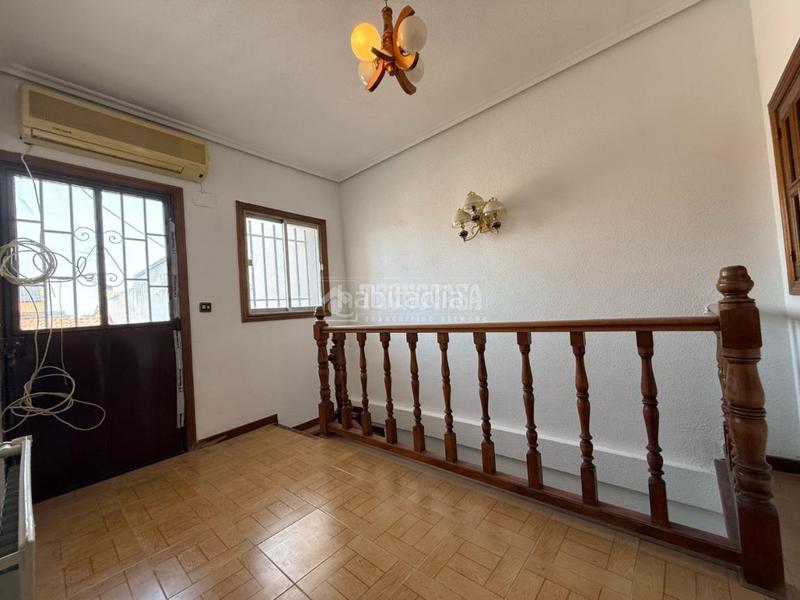 Foto ea96a016-9351-41f3-b8cf-b57992747bf3. Casa aparellada amb calefacció a Valdebebas - Valdefuentes Madrid