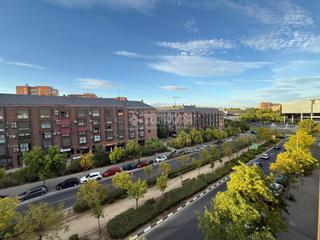 Affitto Appartamento in Canillas. Piso en alquiler en madrid