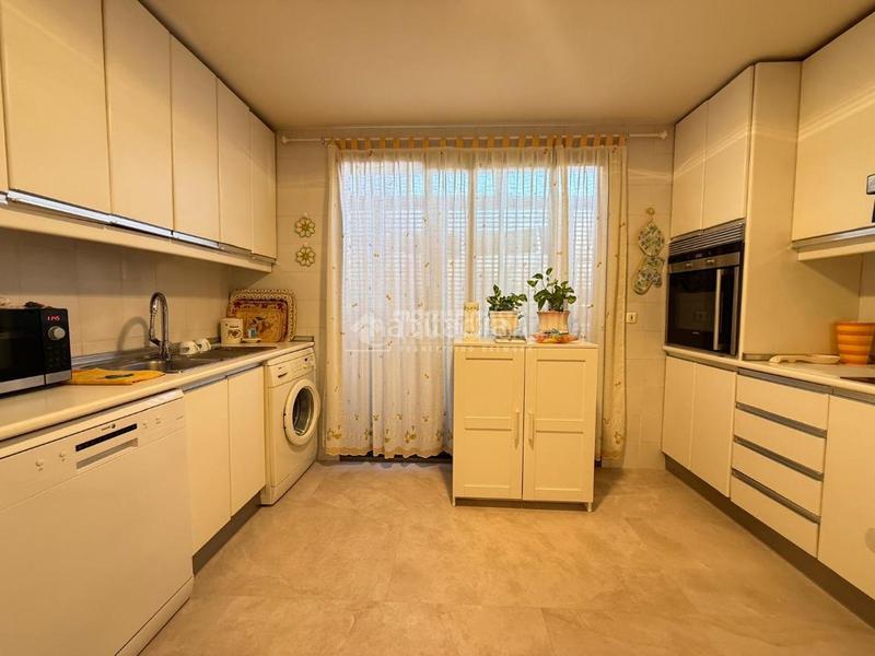 Foto 20464c25-3c1a-4f00-8761-a90aa151c996. Appartamento in Pinar del Rey Madrid