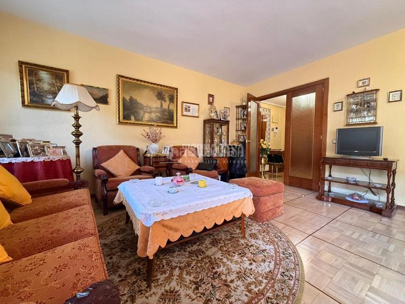 Foto 90fba6c8-be9a-4aa0-b0ae-dc9e5c708bdc. Appartamento in Pinar del Rey Madrid