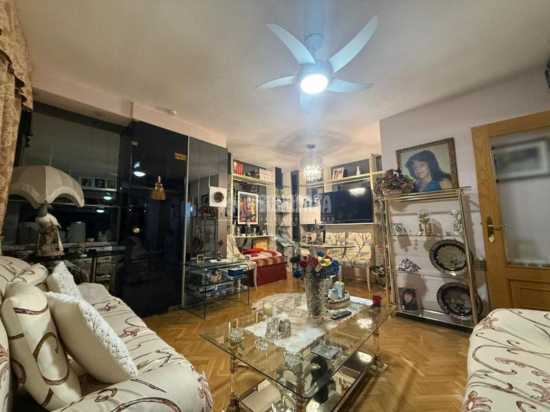 Foto 1f5c95ac-5324-4445-92ad-5fe62e9955b1. Etagenwohnung mit heizung in Pinar del Rey Madrid