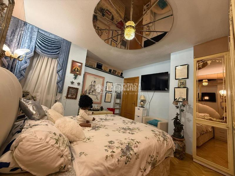 Foto 441eaf68-e700-4b9f-ba08-5c54af181c28. Etagenwohnung mit heizung in Pinar del Rey Madrid