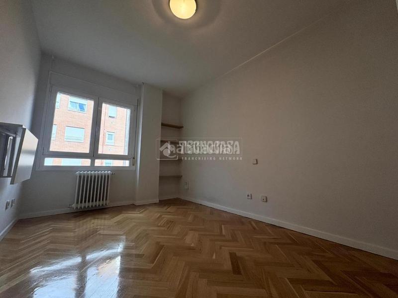 Foto 082a749e-1ea9-4591-81a2-15c887ba7a60. Affitto appartamento con riscaldamento in Pinar del Rey Madrid
