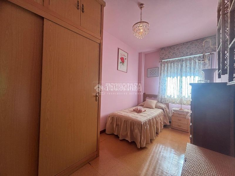 Foto 42aae71a-638a-4323-8d8d-4a99decfe528. Pis a Canillas Madrid