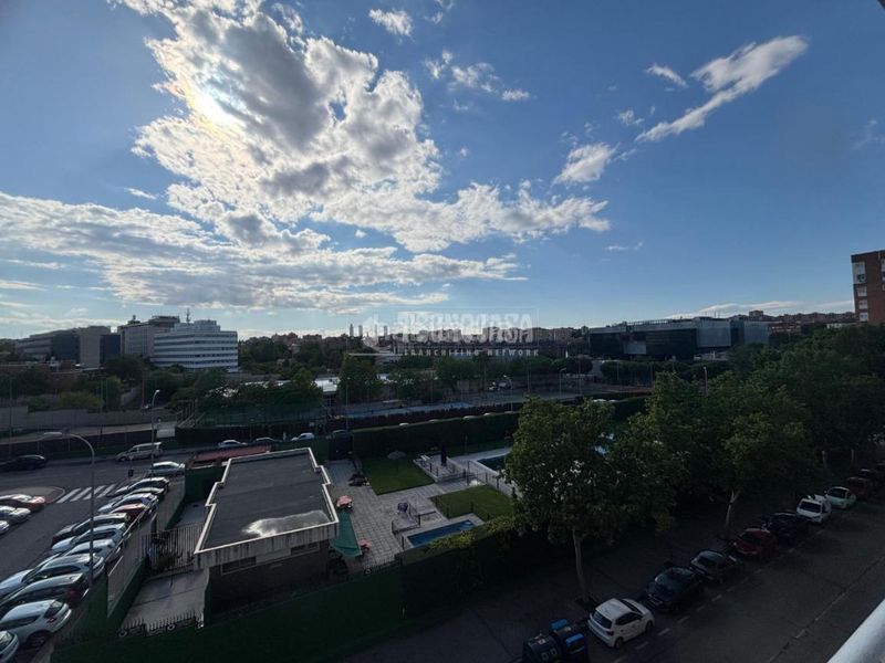 Foto bd0b9a50-257c-49fb-8e36-7bc540ab797a. Pis a Canillas Madrid