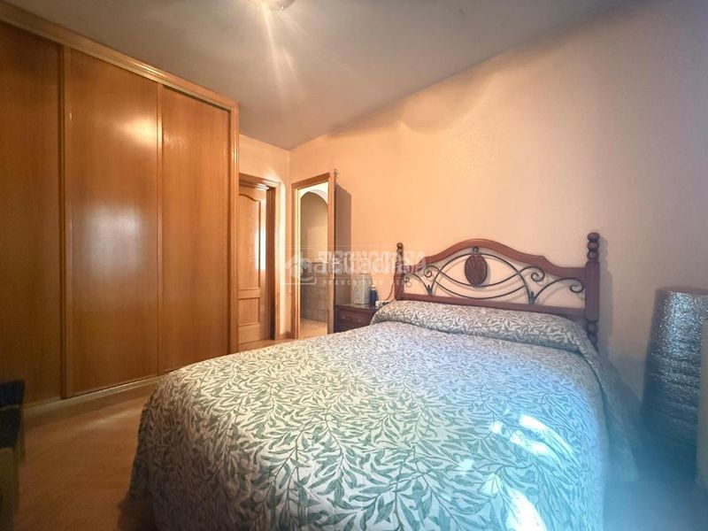 Foto f74cb708-9988-4b86-a947-8dc00579465d. Casa amb calefacció aparcament a Pinar del Rey Madrid