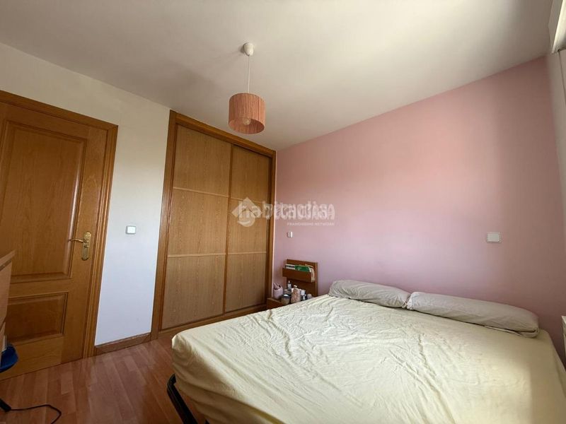 Foto fe9dac3d-b5c0-435b-989d-404a5dd57d56. Pis a Pinar del Rey Madrid