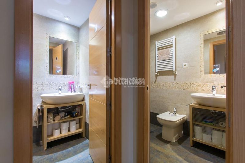 Foto e6b50d35-6709-4a63-b942-a99577941816. Local comercial amb calefacció a Pinar del Rey Madrid