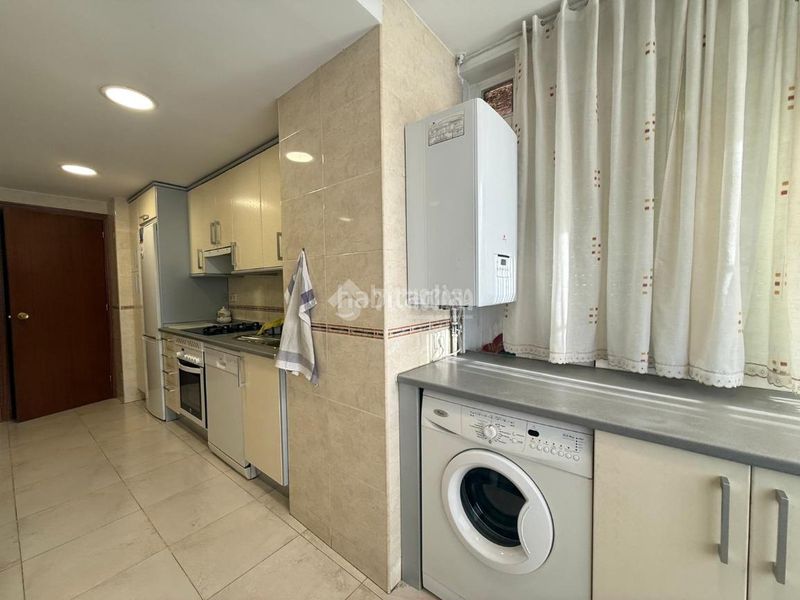 Foto 75b0b786-6a39-4e8f-8fe2-6be101fe598d. Pis a Pinar del Rey Madrid