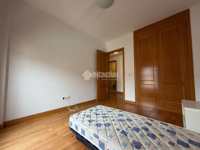 Foto 8c2ead9d-ba8a-4d47-8492-9466ffe23dd7. Pis amb aparcament a Canillas Madrid