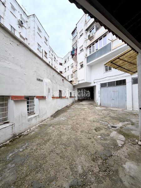 Foto 3af8b79a-7e41-4f33-b76c-efd3d52aeca1. Parking coche boxplaza de garaje en venta en Casco Histórico de Vicálvaro Madrid