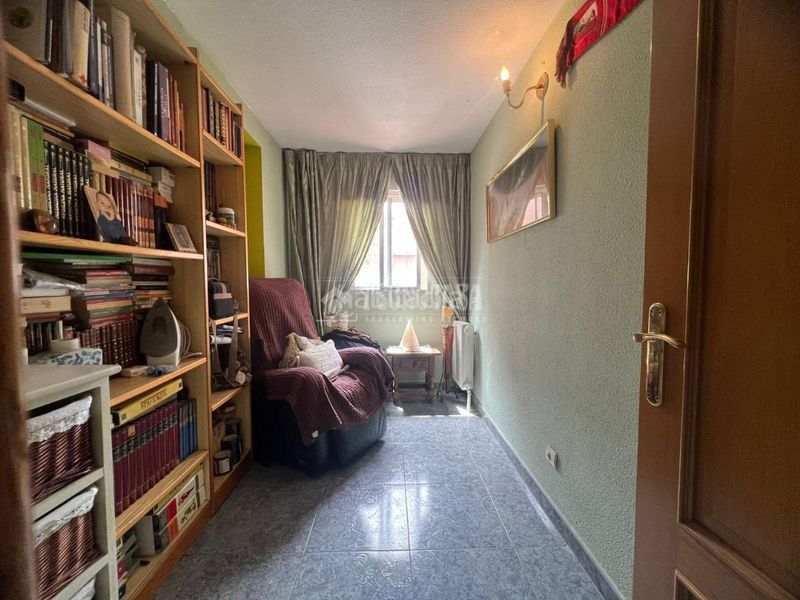 Foto f362831b-babe-433c-b021-af157ebad95e. Piso  en venta en Santa Eugenia Madrid