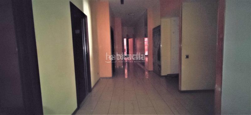 Foto f5439c23-1556-4309-b7e0-365a1e713e00. Local comercial a Centro Móstoles