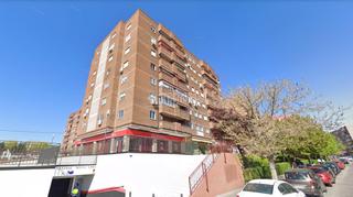 Parking coche en Villafontana - Estoril I. Boxplaza de garaje en venta en móstoles