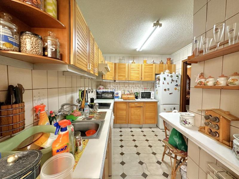 Foto b7c11d91-5581-408b-8be6-517981aeb80e. Pis amb calefacció aparcament a Centro Móstoles