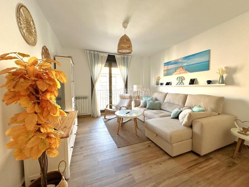 Foto e5b2b3c6-a5bf-4366-8a97-47646f7ed2cd. Pis amb calefacció aparcament a Centro Móstoles