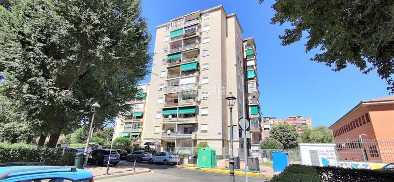 Foto b6b396a3-6330-47cd-8a3c-dbb05e4563f2. Local comercial a Centro Móstoles