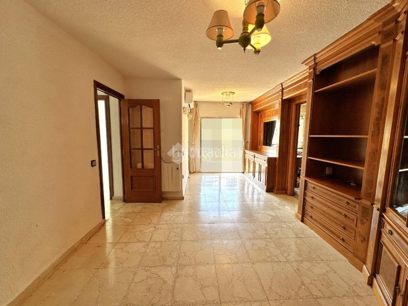 Foto c5c4f137-ba8b-4302-a1a5-da8fe5edca1d. Flat with heating parking in Centro Móstoles