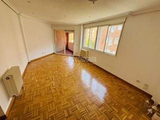 Miete Etagenwohnung in Restón I-Restón II. Piso en alquiler en valdemoro