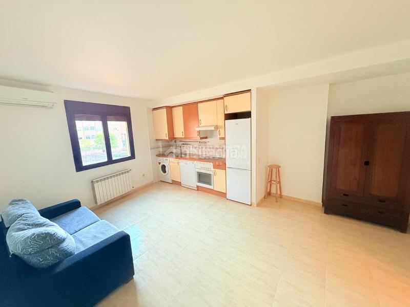 Foto af2e7d5e-b534-4d84-b5d2-6152077930fe. Etagenwohnung mit heizung in Hispanoamérica-Comunidades Valdemoro