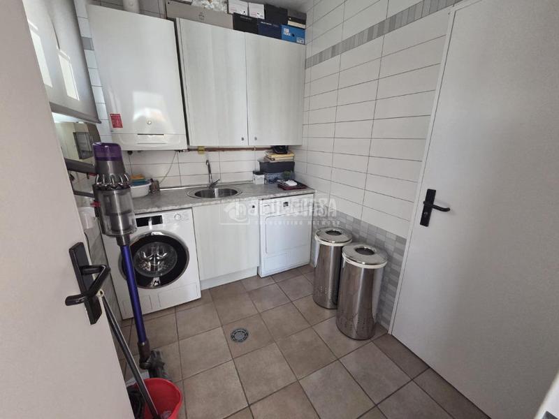Foto 50816cec-5798-4ba1-afe8-c1b8b40857bb. Casa pareada casa en venta en Hispanoamérica-Comunidades Valdemoro