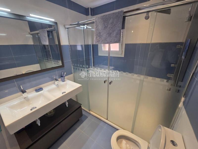 Foto 8d4d7d4b-58fd-425a-89bb-d1293e97cce3. Casa pareada casa en venta en Hispanoamérica-Comunidades Valdemoro