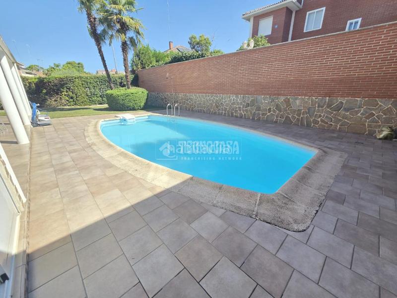 Foto c4f9a28c-93e6-49a5-a446-6978a3546284. Casa pareada casa en venta en Hispanoamérica-Comunidades Valdemoro