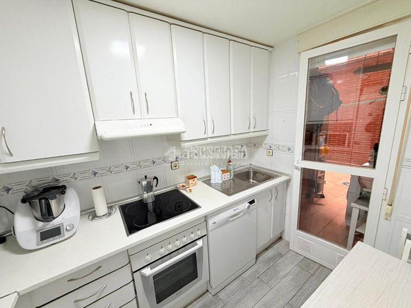 Foto c4362d9b-405e-49e1-a9ee-4ab86bc75575. Pis amb calefacció a Hispanoamérica-Comunidades Valdemoro