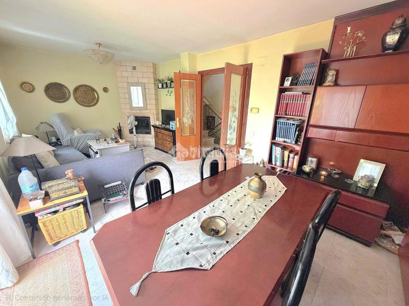 Foto 1b26b51f-0c35-4632-8ba7-8eae17a9667e. Casa aparellada amb aparcament piscina a Restón I-Restón II Valdemoro