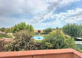 Doppelhaus in Restón I-Restón II. Casa en venta en valdemoro