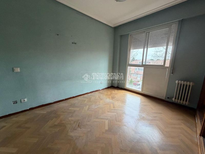 Foto d403b482-6404-45d2-8683-a737705817d3. Pis a Cañada - Mancha Amarilla Torrejón de Ardoz