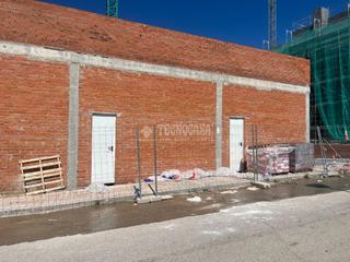Lloguer Local Comercial a Los Hueros. Local comercial en alquiler en villalbilla