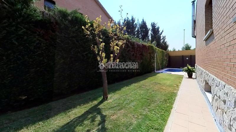 Foto 08a1c7e6-f15d-4607-a579-cb9ae289e1a5. Casa  en venta en Peñas Albas - Zulema Villalbilla