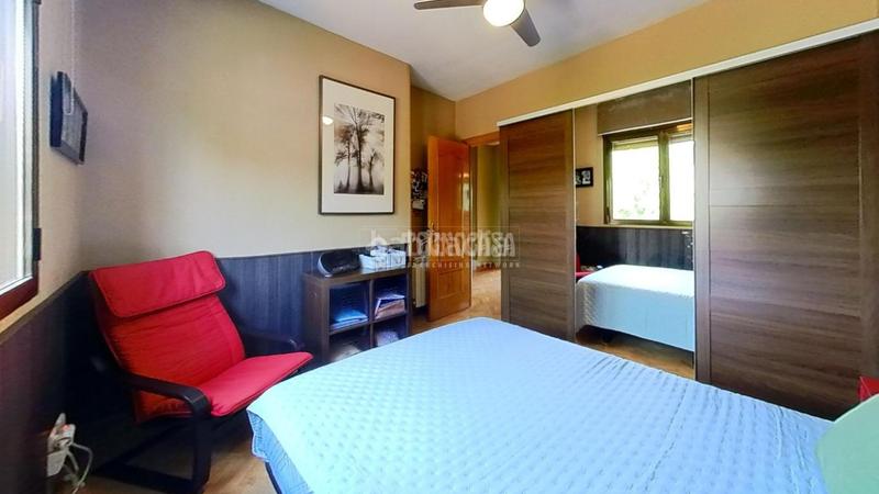 Foto 99156b6d-f9a2-48f7-ab76-6d3ae48f2c79. Casa  en venta en Peñas Albas - Zulema Villalbilla