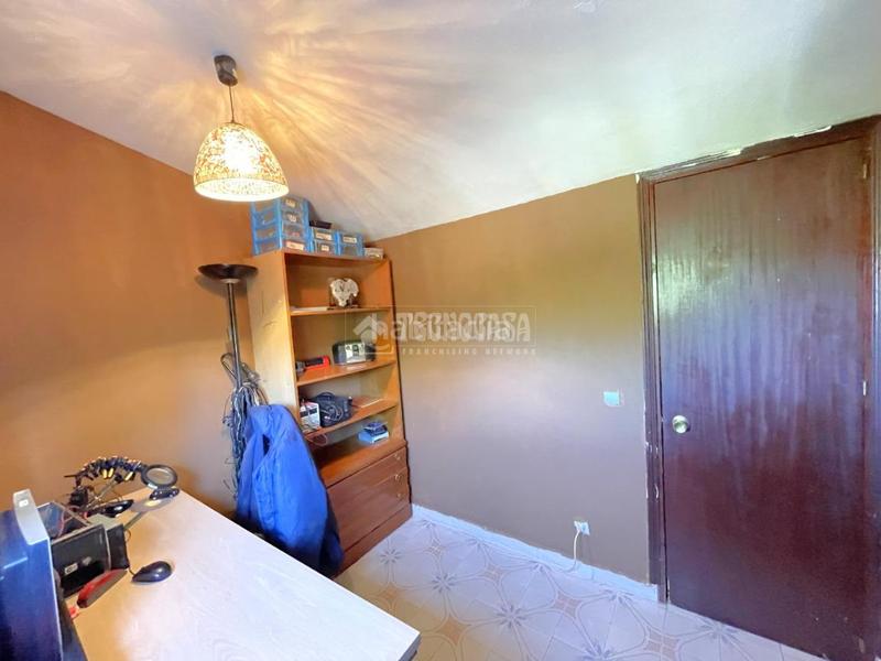 Foto e8b01e74-2834-4f1c-bfa1-508ef426bcf9. Maison avec chauffage parking dans El Robledal Villalbilla