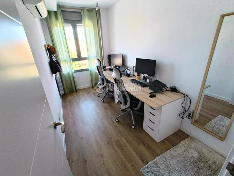 Foto a614e7df-d3cb-4381-a770-3b611b42d9fc. Appartement avec parking dans Villalbilla pueblo Villalbilla