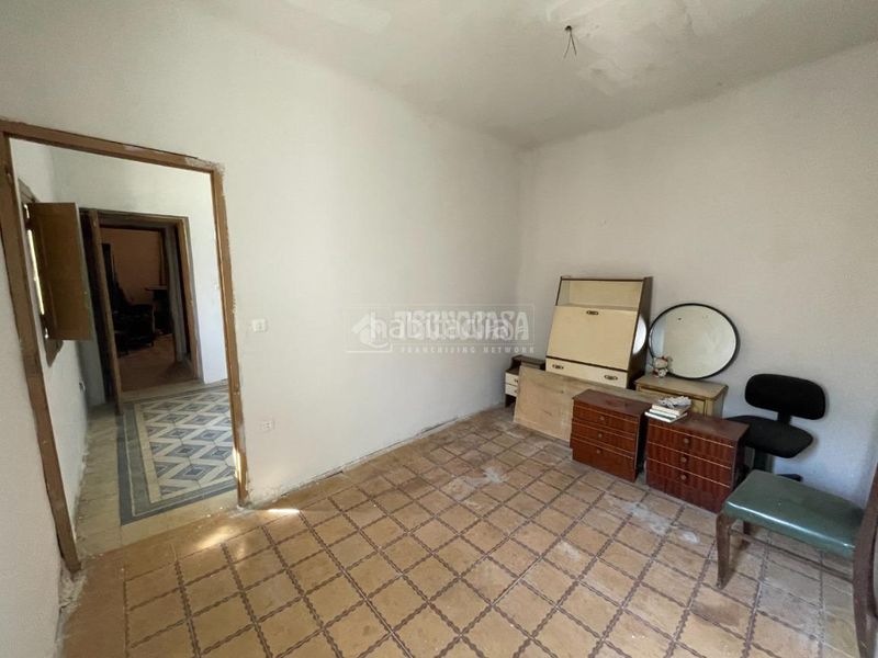 Foto 1a01041d-1e9e-426a-bfcc-955e3300f4fe. Maison jumelée dans Los Hueros Villalbilla