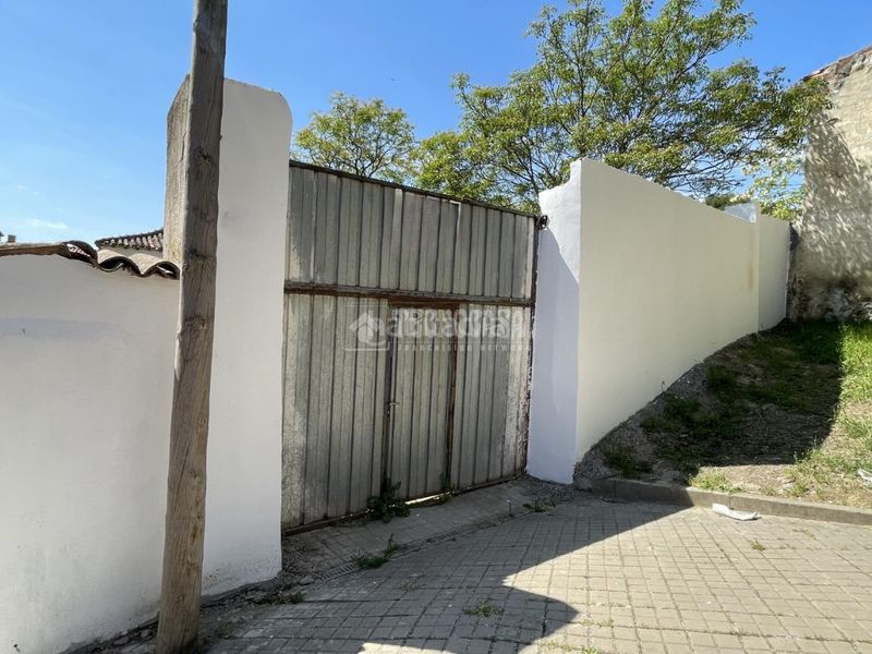 Foto 3f738739-a1b0-443f-95d8-926af9581e70. Maison jumelée dans Los Hueros Villalbilla