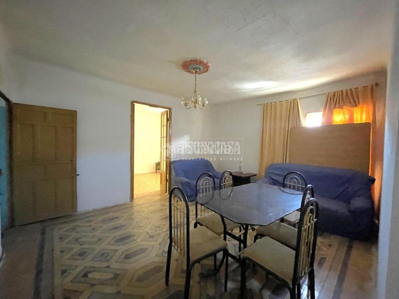 Foto 41a4174f-3460-4cea-90d4-36a61a134dbf. Maison jumelée dans Los Hueros Villalbilla