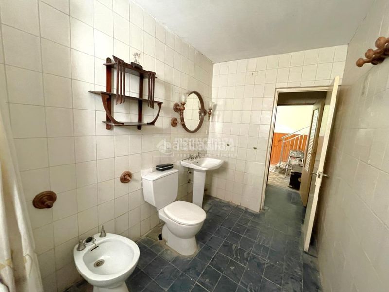 Foto d077e60b-83ba-4980-a27b-ad1020b8b76f. Maison jumelée dans Los Hueros Villalbilla