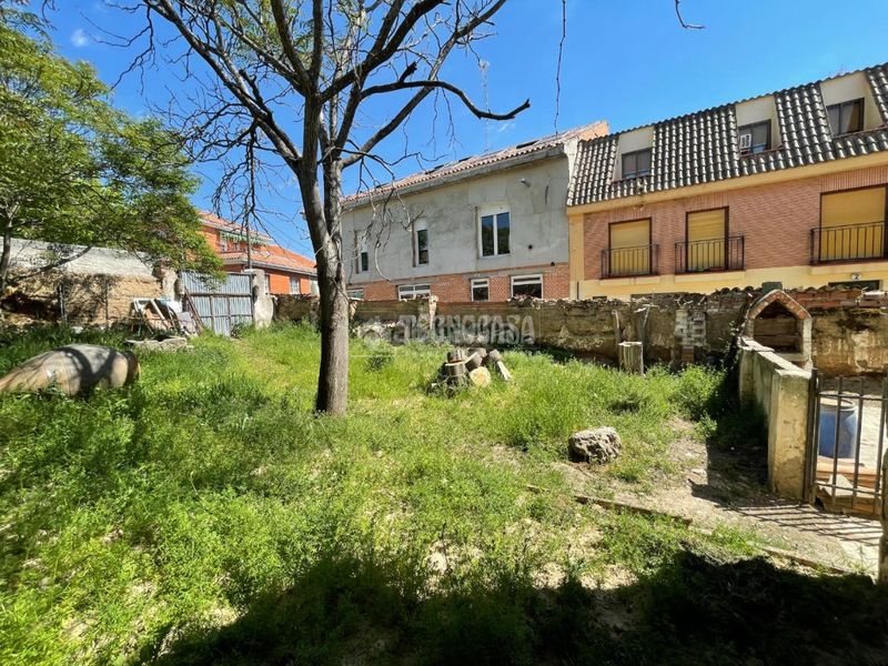 Foto d2825efc-ac40-4dd9-9a79-d068bab69dc3. Maison jumelée dans Los Hueros Villalbilla