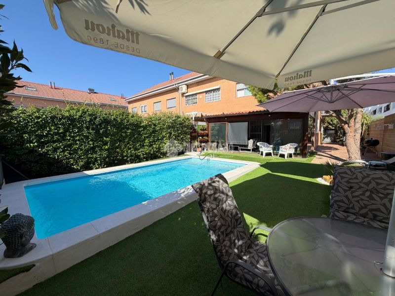 Foto d29b0254-f4ed-4510-9646-5bf66aece3ee. Pis amb aparcament piscina a Los Hueros Villalbilla
