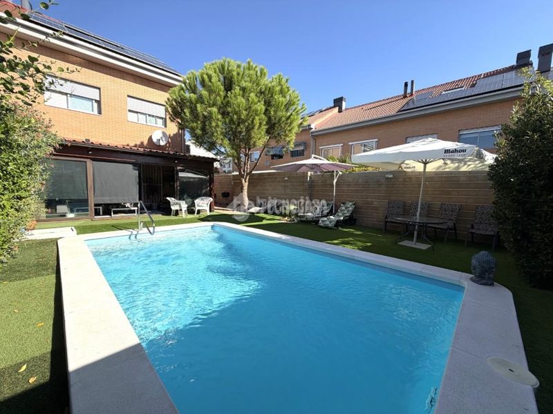 Foto ffe693e6-b97d-4c24-a617-f4716ab3370b. Pis amb aparcament piscina a Los Hueros Villalbilla