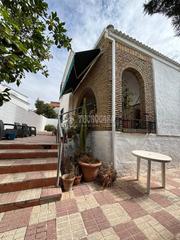 Maison à Arco Norte - Avda España. Casa en venta en dos hermanas