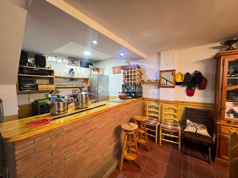 Foto 5e0e080e-e0fd-4d5e-a074-f2591f4b7bf0. Casa aparellada a Arco Norte - Avda España Dos Hermanas