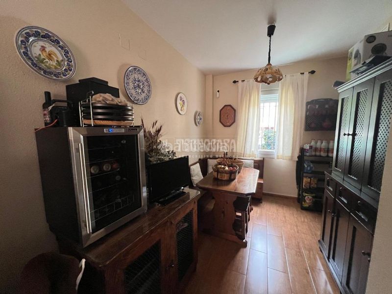 Foto 86a40a6b-9cea-42c4-b5bf-305253d44c74. Casa aparellada a Arco Norte - Avda España Dos Hermanas
