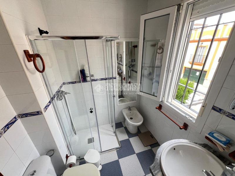 Foto a1dd856e-5bda-40c9-b6b3-11b318775b8b. Casa aparellada a Arco Norte - Avda España Dos Hermanas